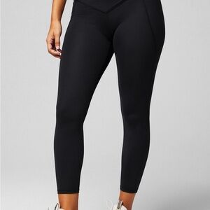 Fabletics Oasis PureLuxe HW Crossover 7/8 Legging